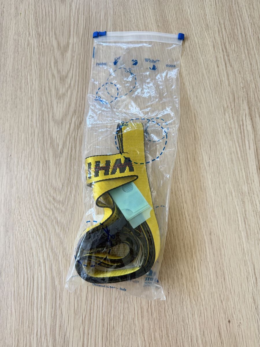 Off-White Cinture: Off-White Gurt Gelb mit Etikett neu – Nuovo e nell'imballaggio originale da Killwangen venduto da was.sharp 2
