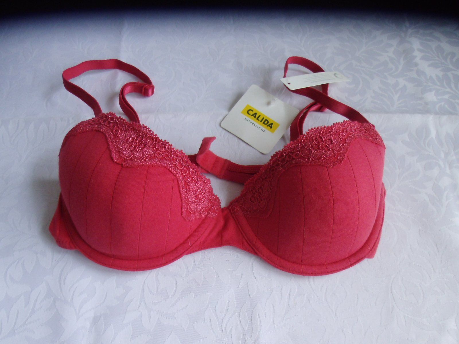 Calida Sonstige Unterwäsche: BH 70 B, rot von Calida  **NEU** – Neu und originalverpackt aus Walenstadt von Pluisa