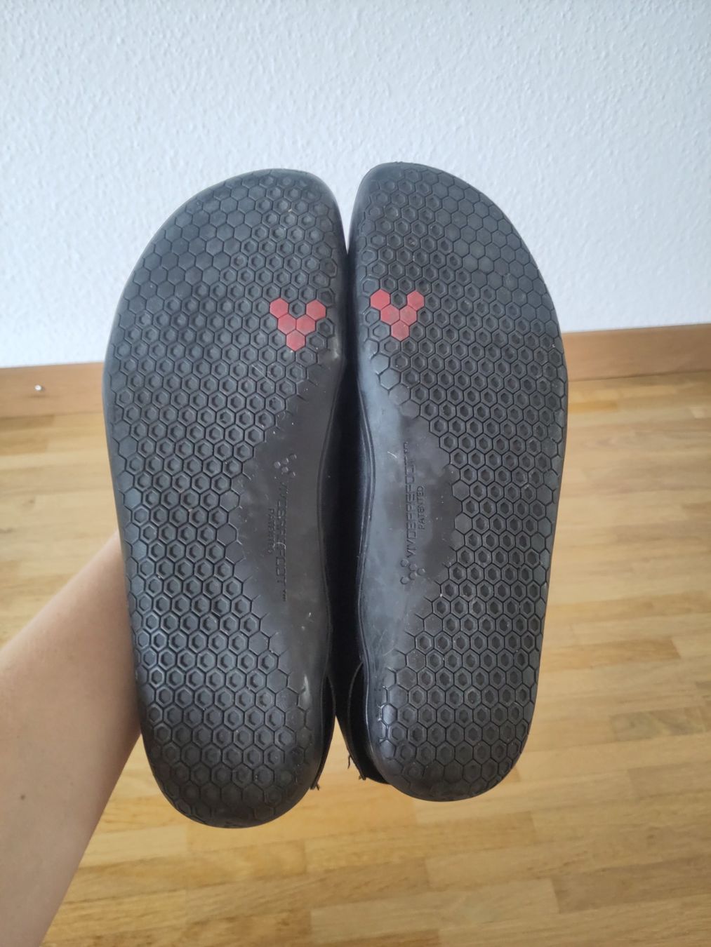 Vivobarefoot Scarpe da uomo: Neue Vivo Barefoot Schuhe – Nuovo (secondo la descrizione) da Luzern venduto da Ninaflasch99 3
