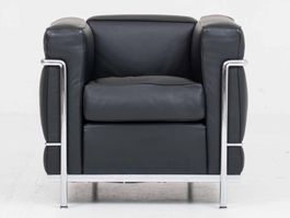 Cassina LC2 Sessel von Le Corbusier in schwarzem Leder