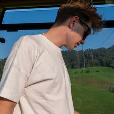Profile image of szeno