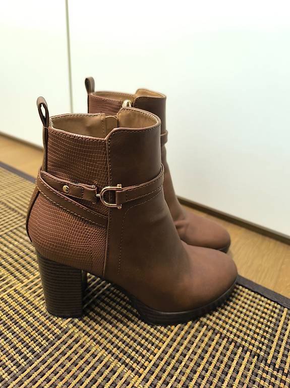 Damenschuhe: Ankle Boot / Stiefelette – Gebraucht aus Geuensee von ali_g5sc