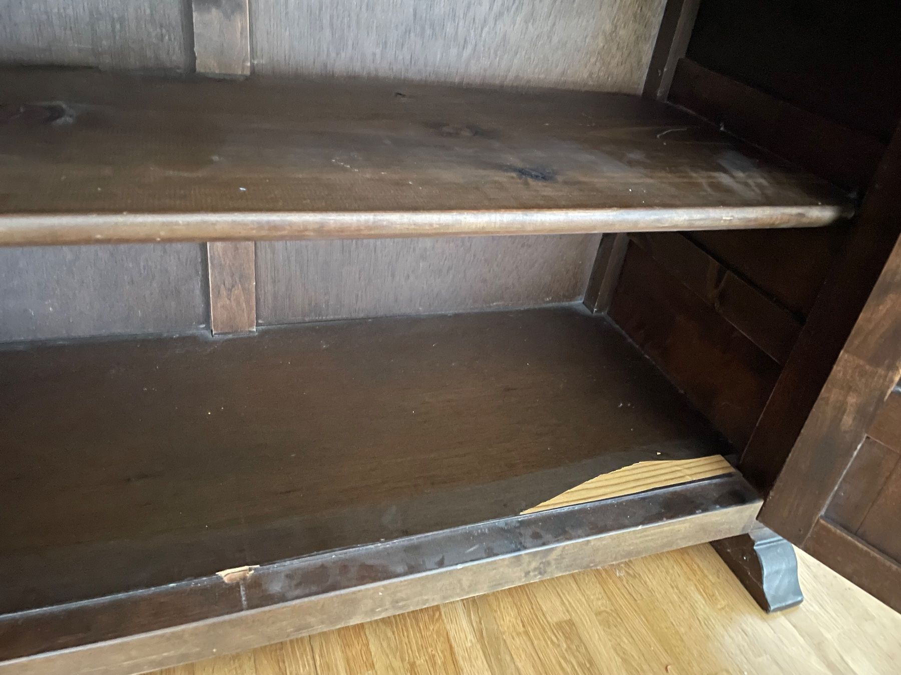 Kommoden: Rustikale Anrichte/Sideboard spanischer Stil mit Schubladen – Gebraucht aus Winterthur von moschtli20 6