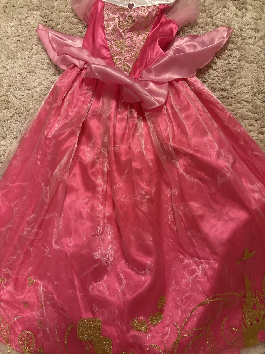 Costumi: Prinzessinnenkleid Aurora Gr. 146-152 – Usato da Witterswil venduto da gandia05