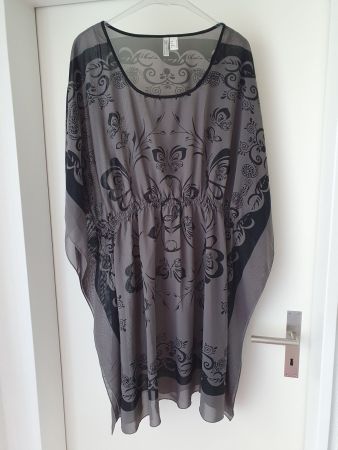 Strandkleid-Tunika Schwarz/Grau sehr edel Gr. 50