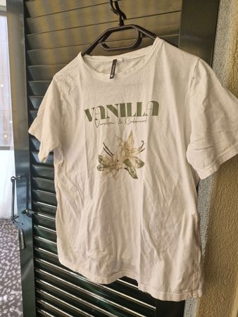 Chicoree T-Shirt Weiss "Vanilla & Cedarwood" Grösse M