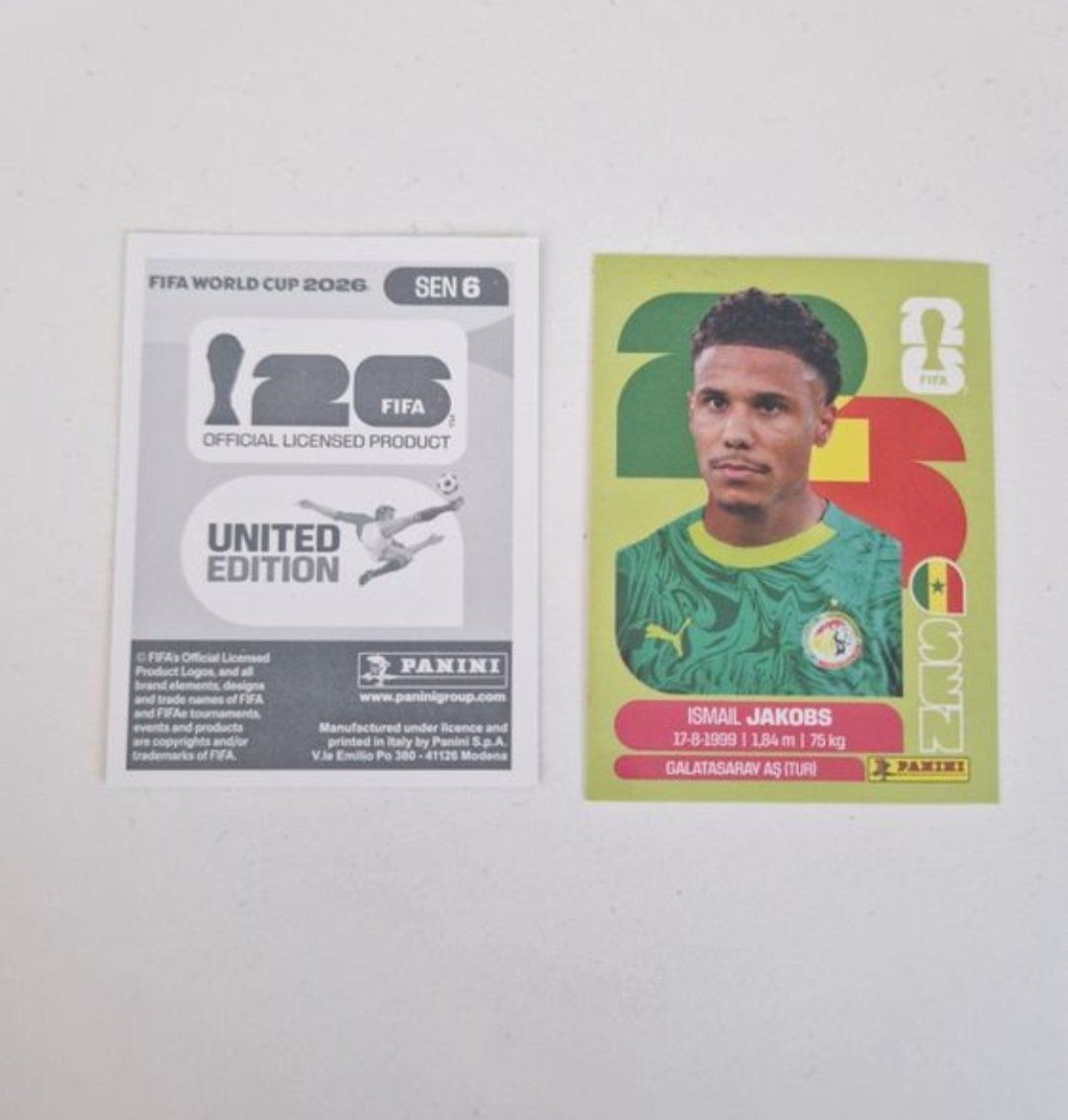 Panini Cartes à collectionner: Panini Sticker SEN6 – Neuf (Voir description) à Stüsslingen par white_angel86