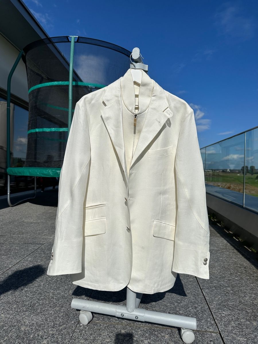 Corneliani Giacche: NEU!! Corneliani White Linen Jacket 52 – Nuovo (secondo la descrizione) da Aeschi SO venduto da Oceana.Indigo