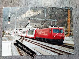 MGB Personenzug mit Panoramawagen - Foto