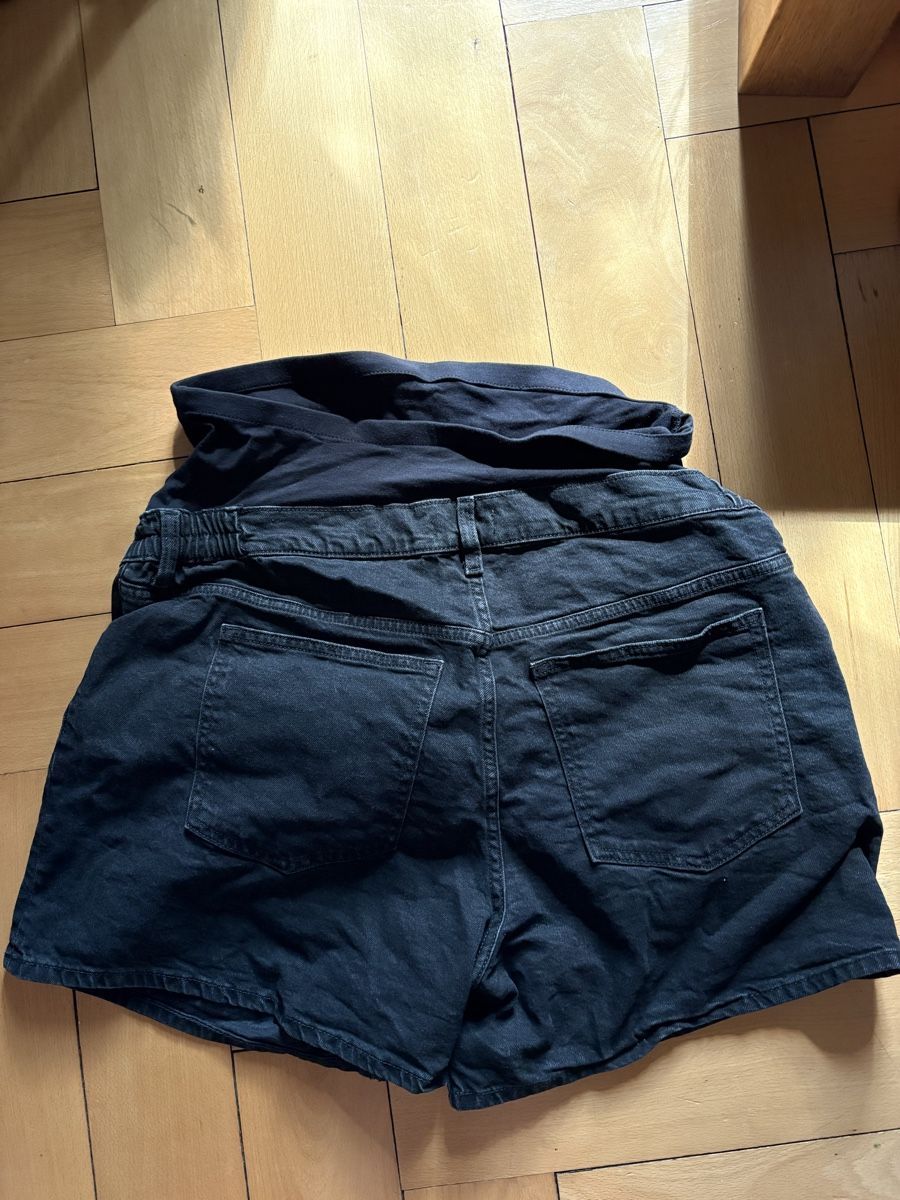 H&M Jeans: Jeans Short h&M Mama XL – Usato da Zürich venduto da mei_rld5 1