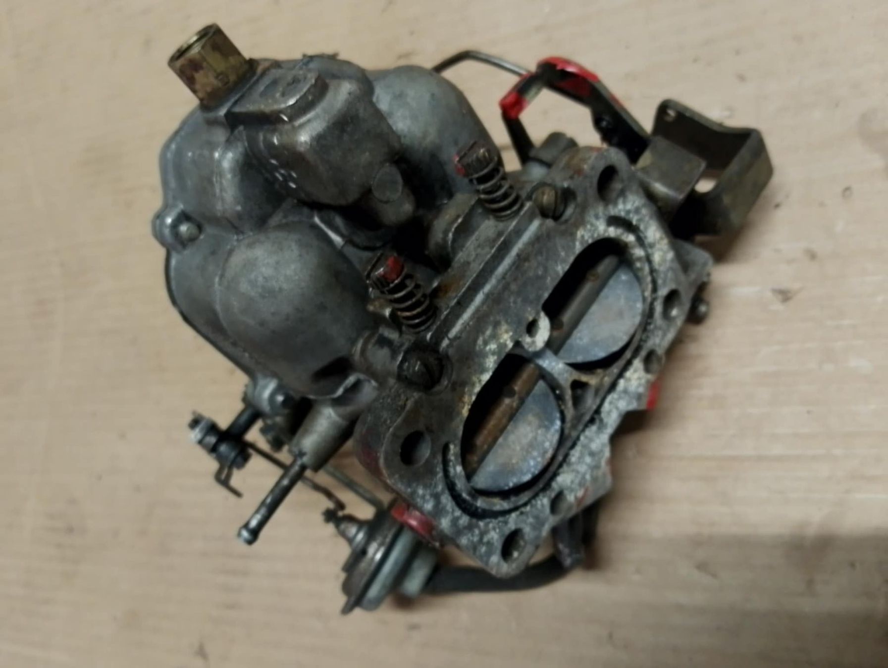 Tutti pezzi di ricambio auto: Vergaser   Carter Carburetor – Usato da Niedergösgen venduto da usc_tt5r 7