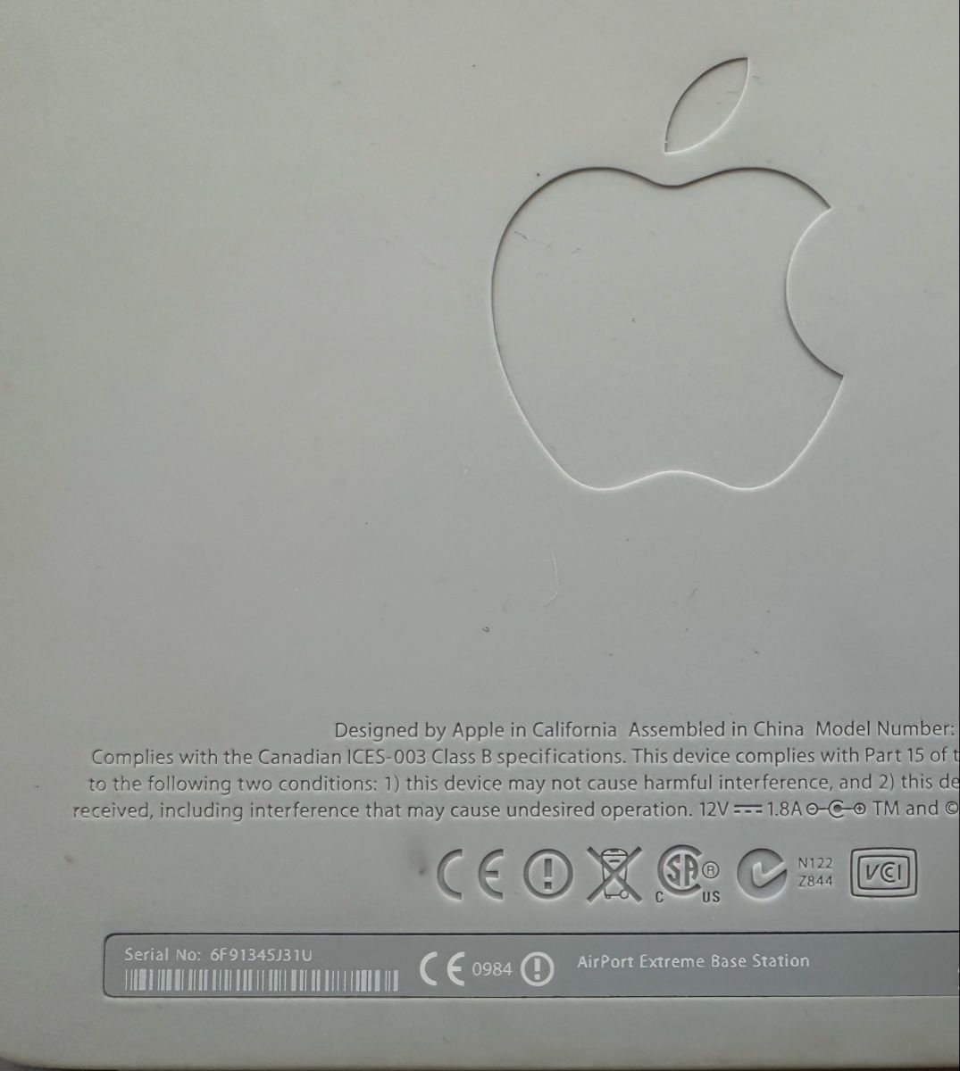 Apple Modem & Router: Apple Airport Extreme Basisstation – Usato da Mauensee venduto da Rovertomcat 2