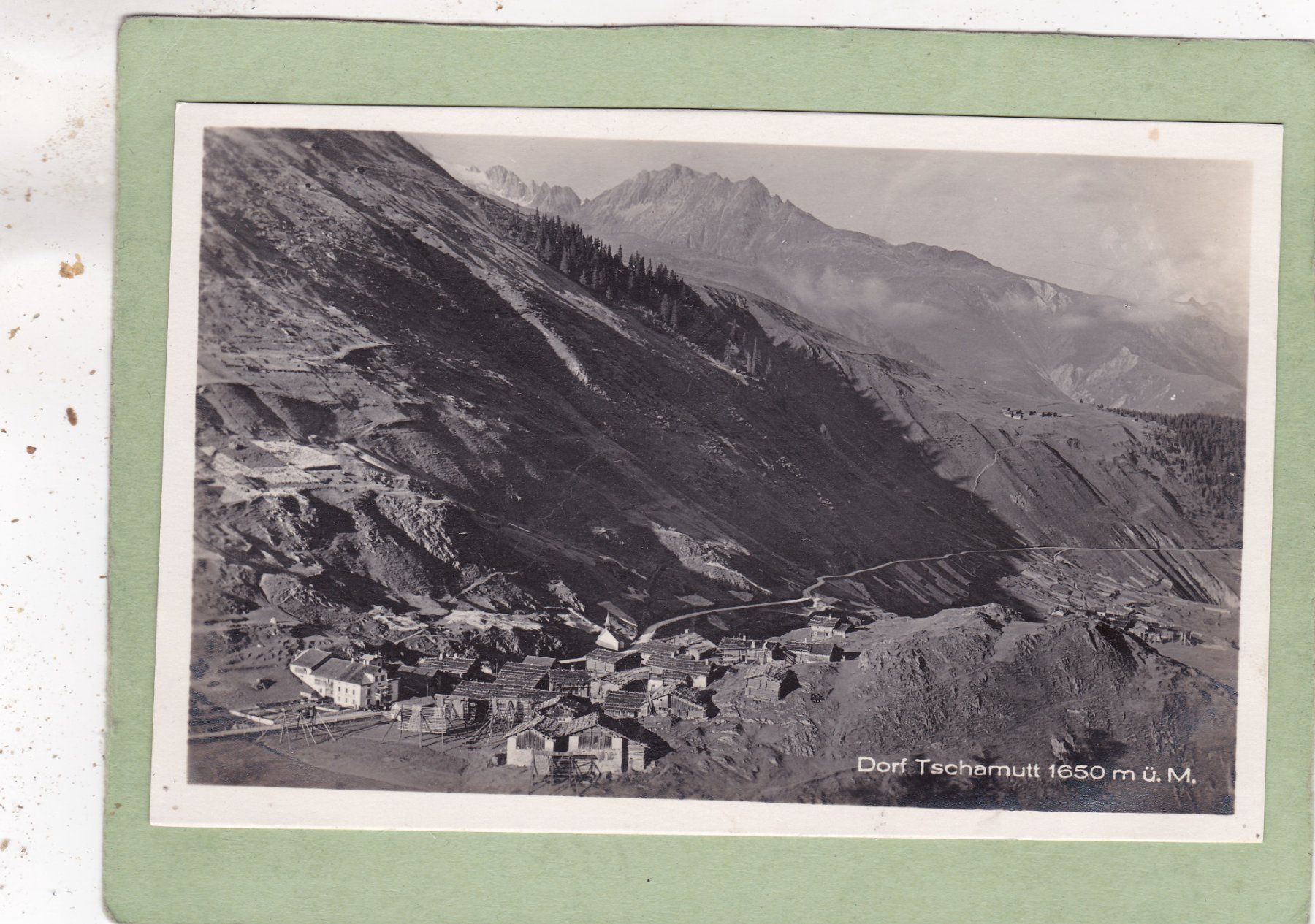 Cartes postales: Dorf Tschamutt – D'occasion à Herisau par Lisegrat2008