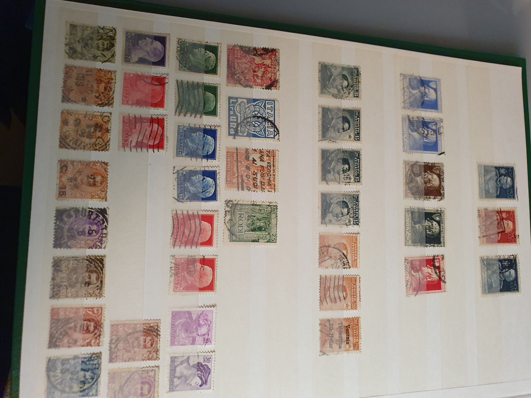 Tutti i francobolli: Briefmarken Album – Usato da Belp venduto da Liacheyenne 7