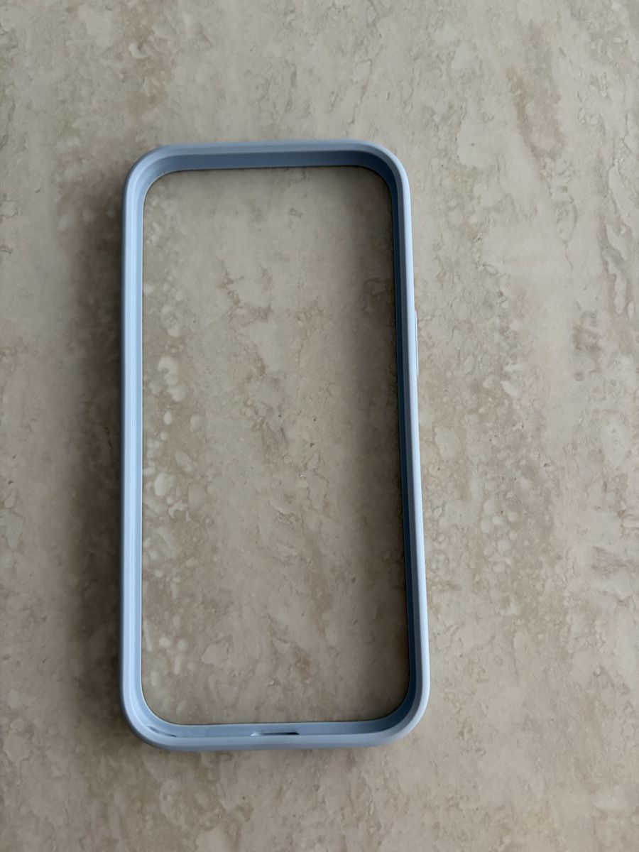 Apple Coques & Protection écran: Hülle iPhone Air Bumper – D'occasion à Wetzikon ZH par edo_y7cy