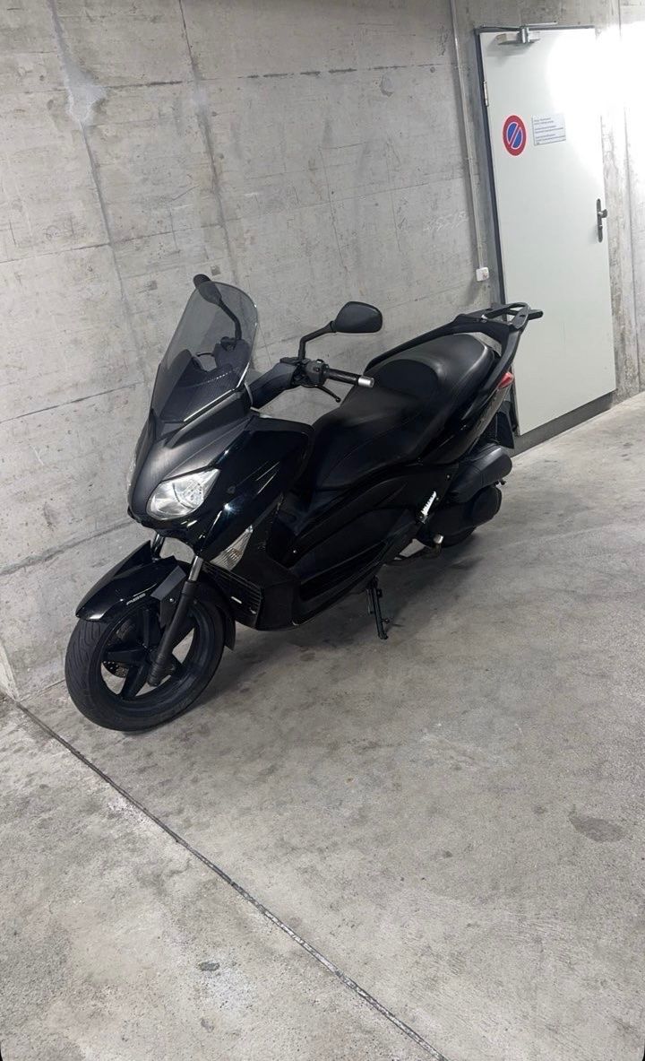 Yamaha Strada: Yamaha XMAX 125 – Usato da Basel venduto da hus_k2lh