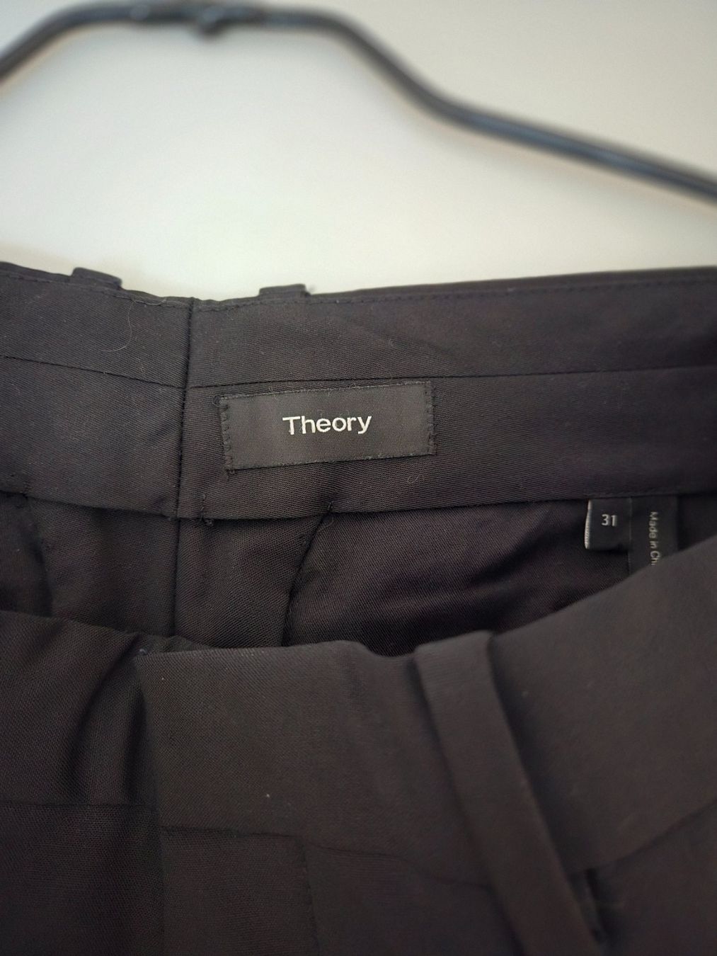 Theory Pantaloni: Theory, Anzug Hose, Schwarz, Gr.31 – Usato da Basel venduto da noah27 5