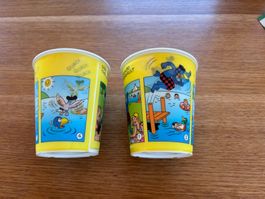 2 Globi Becher Hologramm Sammelbecher Glacebecher TOP