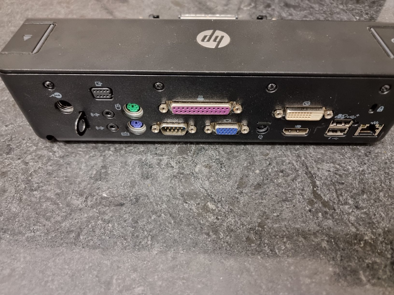 Hewlett Packard Docking station: HP Docking Station – Nuovo (secondo la descrizione) da Wikon venduto da Blueline01 1