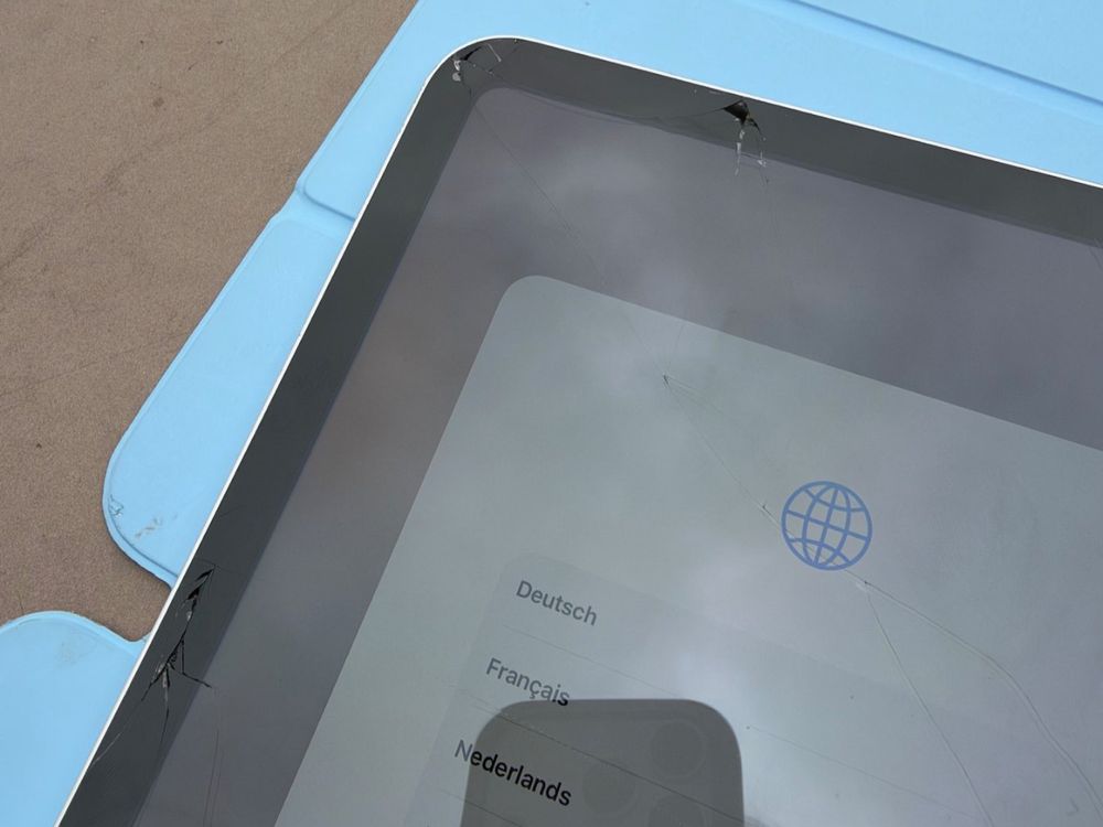 Apple iPad (A16) 2025 (Gebraucht) in Thalwil für CHF 70 – mit Lieferung ...
