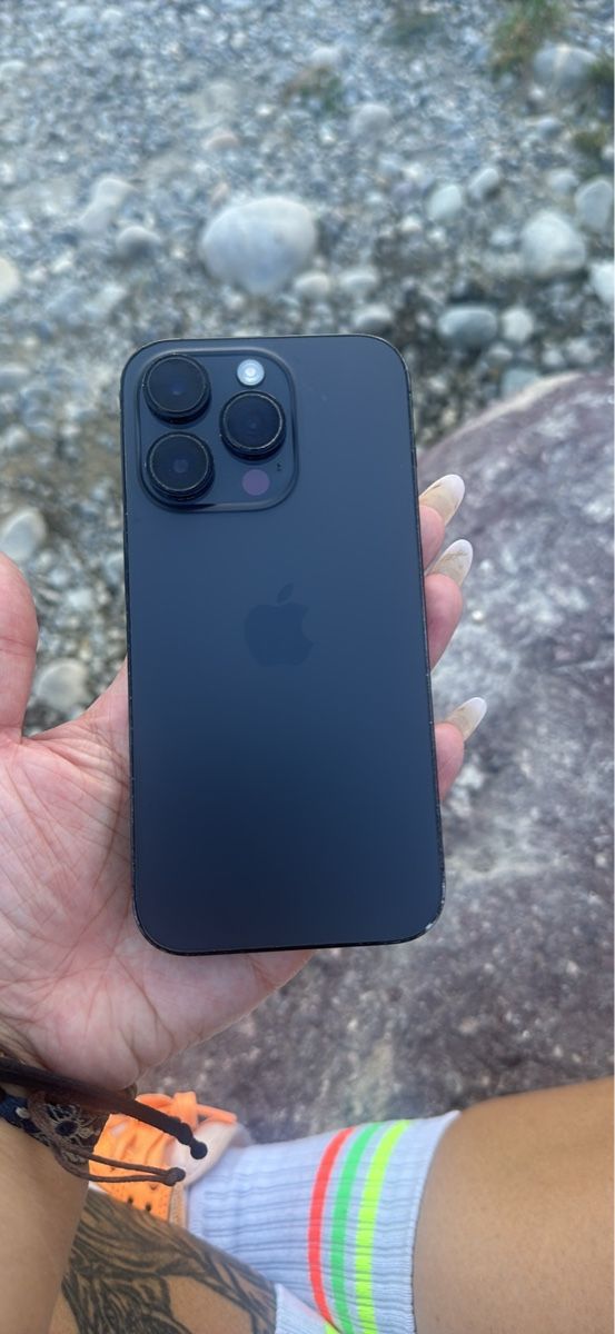 Apple Handys / Smartphones: iPhone 14 Pro Max 256GB Space Black neuwertig – Gebraucht aus Zürich von van_wd5d 1