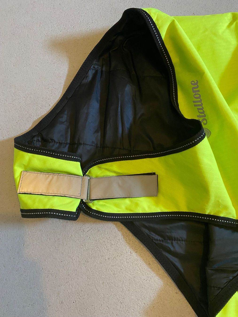 Coperte & Accessori: Stallone Walker Decke, Reflective, 100g. 145cm – Usato da Wohlen AG venduto da Airson_a_reic 4