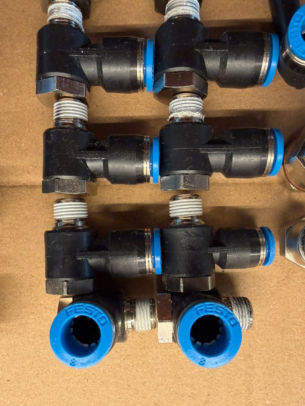Festo Altro per industria metallurgica: Pneumatik Material - GEBRAUCHT – Usato da Aarberg venduto da umearocks 4
