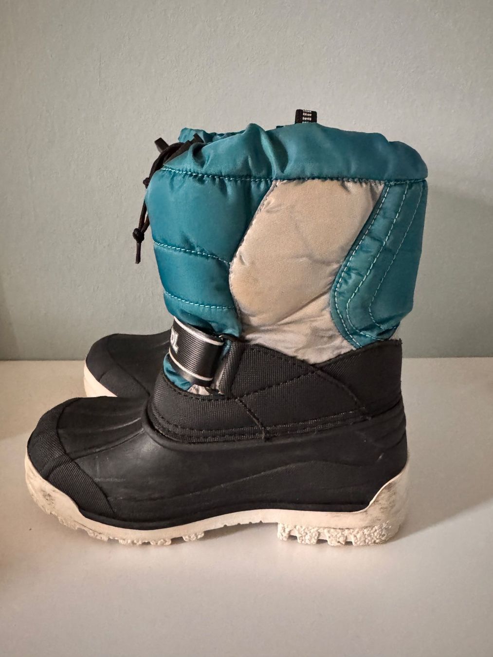 Meindl Schuhe für Jungen: Winterstiefel Meindl Kinder (31) – Gebraucht aus Meilen von Antete