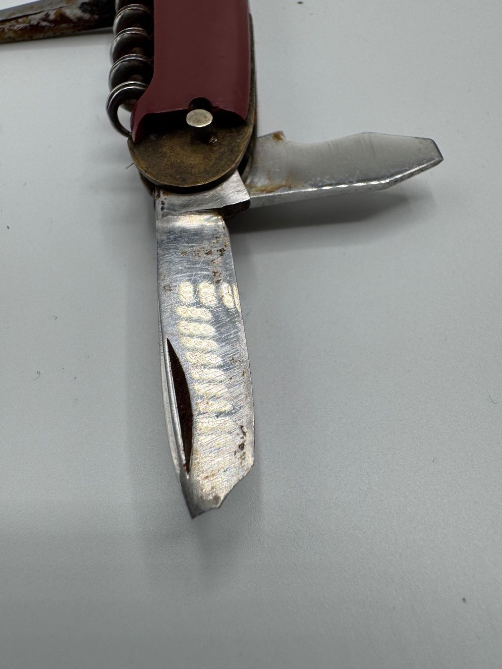 Couteaux de poche: Robustes Sackmesser – D'occasion à Sachseln par BONATI01 3