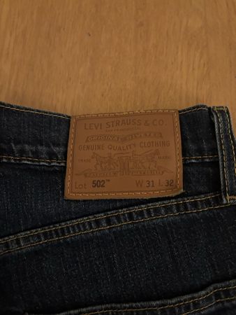 Levi's 502 W31 L32