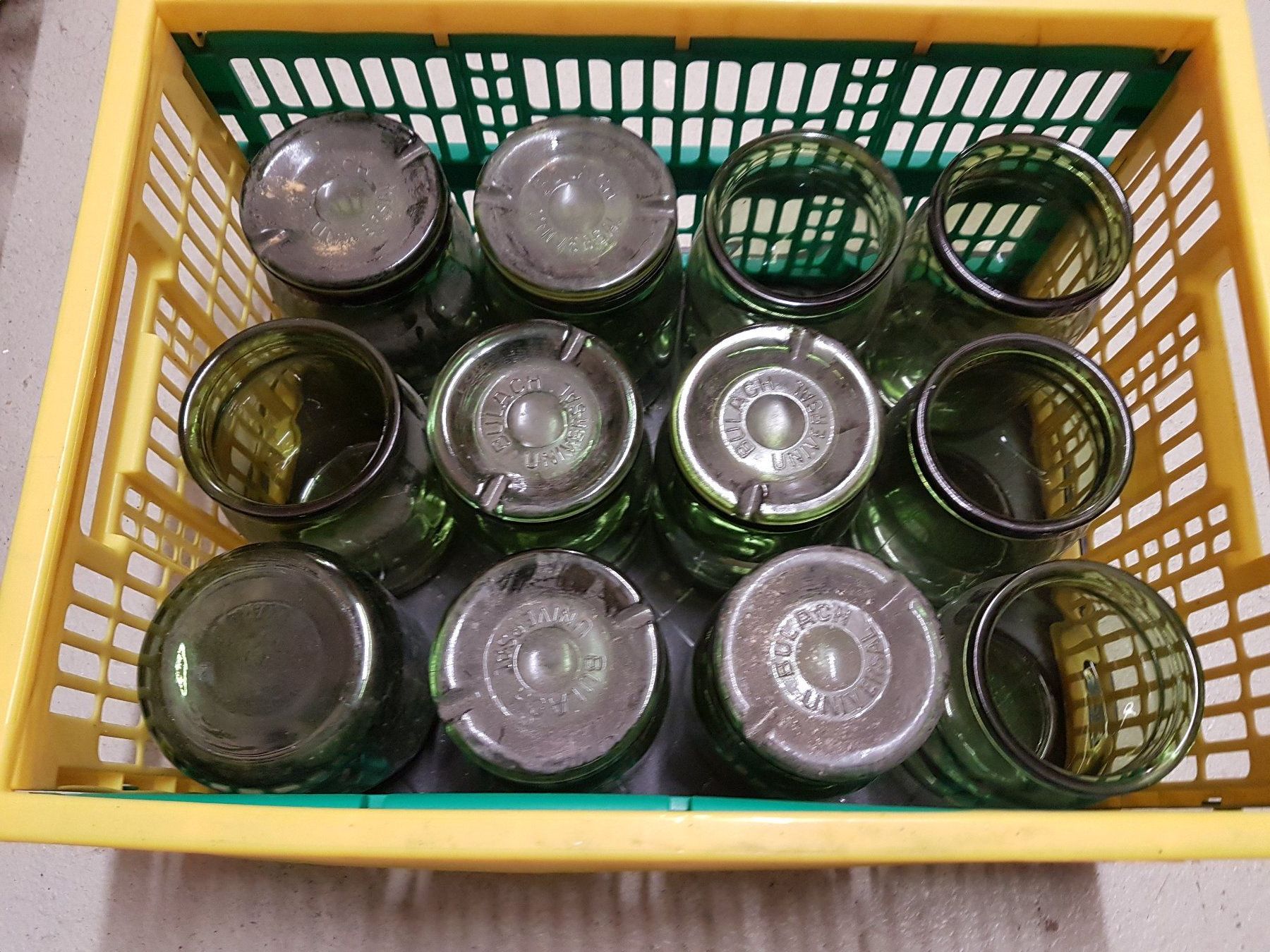 Bülacher Contenitori & Simili: 12x Bülach Glas 1L komplett – Usato da Wallisellen venduto da Swissline11 1