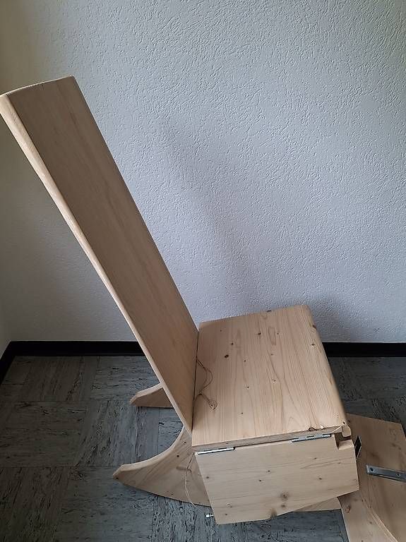 Sedie: Schaukelstuhl mit Armlehnen – Usato da Melchnau venduto da Energypit 3