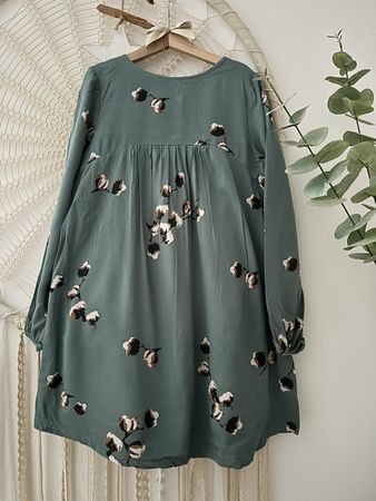 POMP DE LUX Kleid mit Blumenmuster Gr. 140 *Sehr guter Zusta
