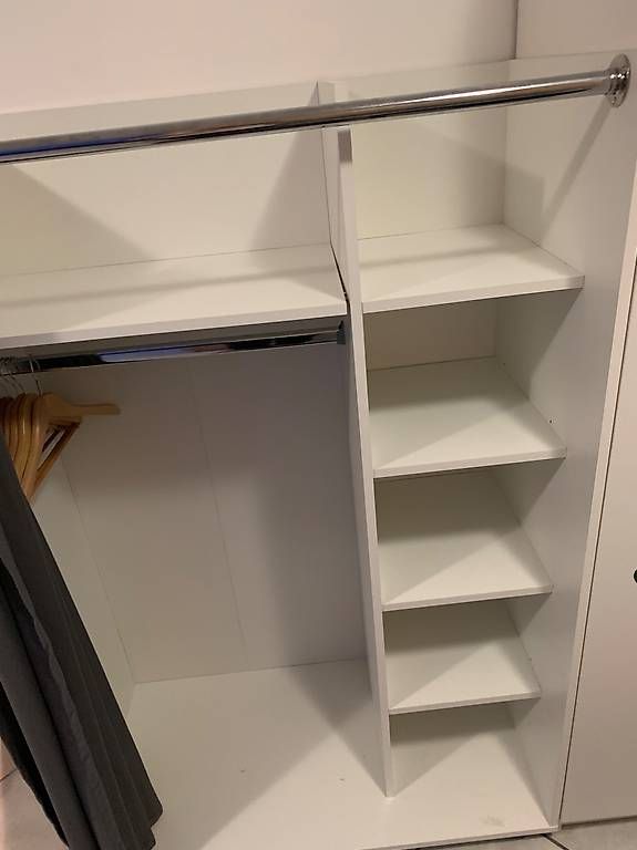 Guardaroba: Garderobe-Schrank – Usato da Einsiedeln venduto da Yacki121017 1