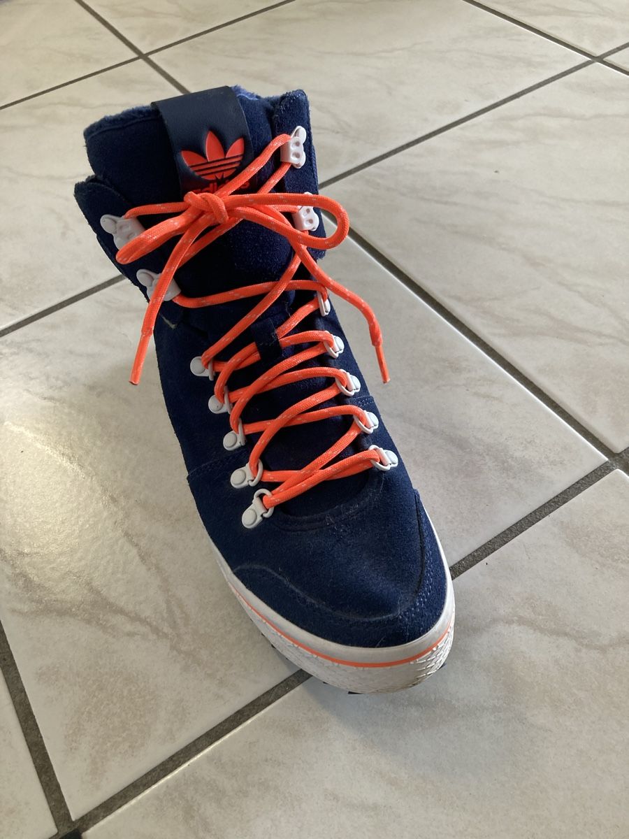 Adidas Scarpe da donna: Adidas Damenschuh – Usato da Schlattingen venduto da fernfen