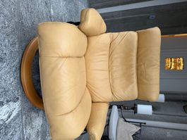 Fauteuil relax en cuir véritable, pivotant, confortable!