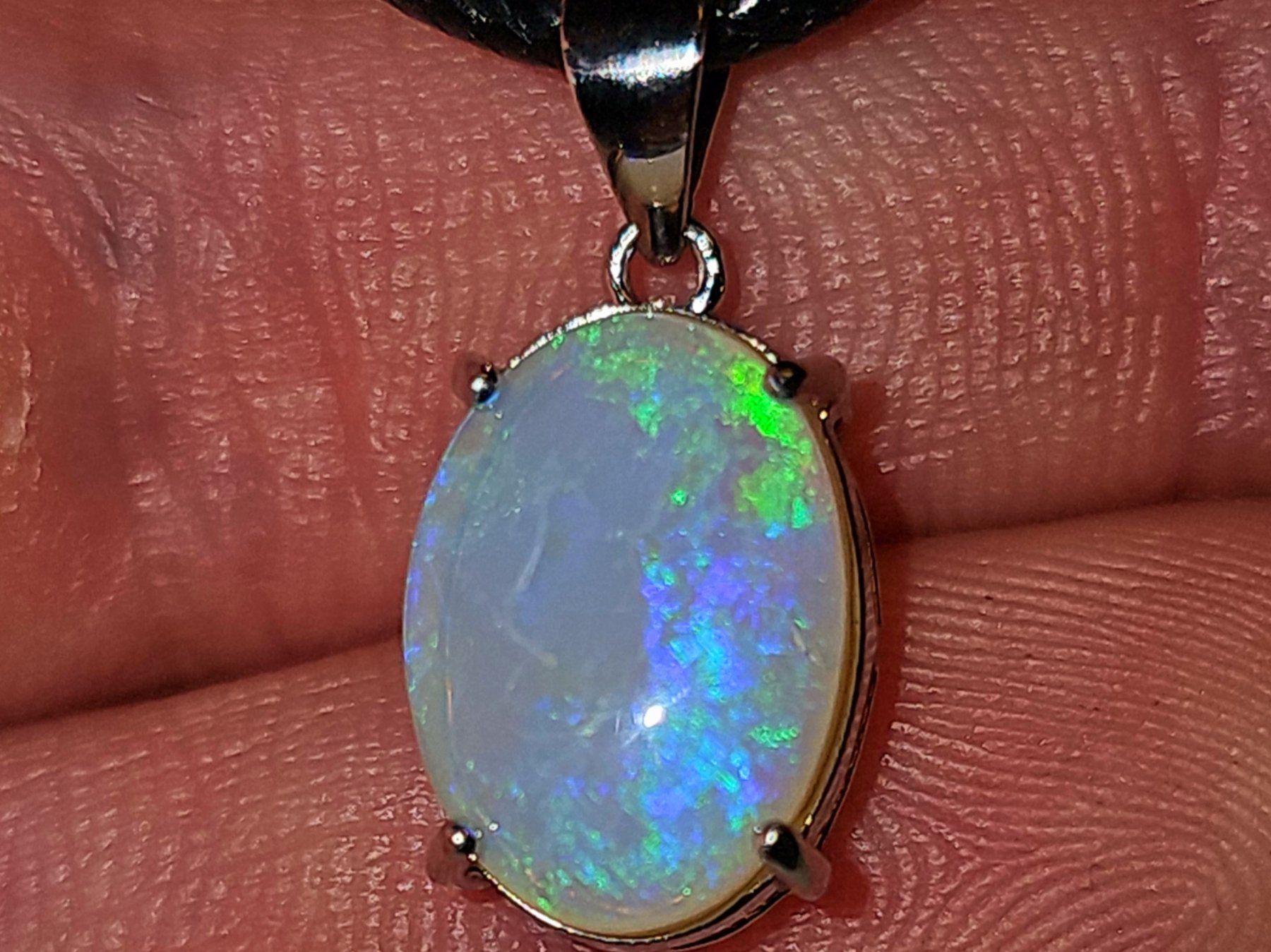 Pietre preziose: Natürlicher Australischer Flashfire Opal – Nuovo e nell'imballaggio originale da Uerkheim venduto da Winwinner 1