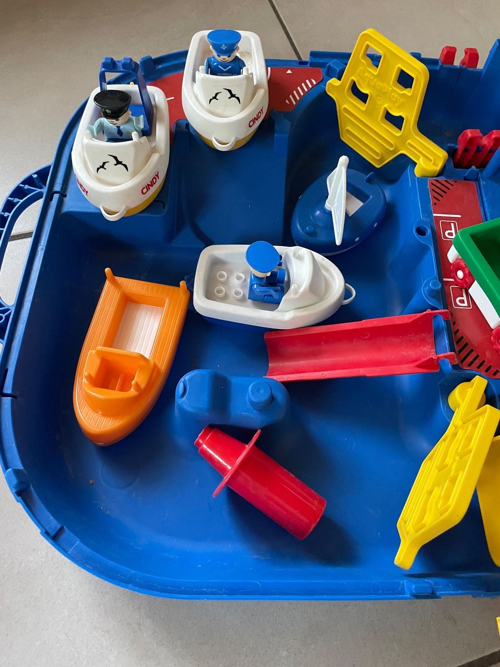 Aquaplay Jouets: Aqua-Play mit viel Zubehör – D'occasion à Cham par 2eye 1