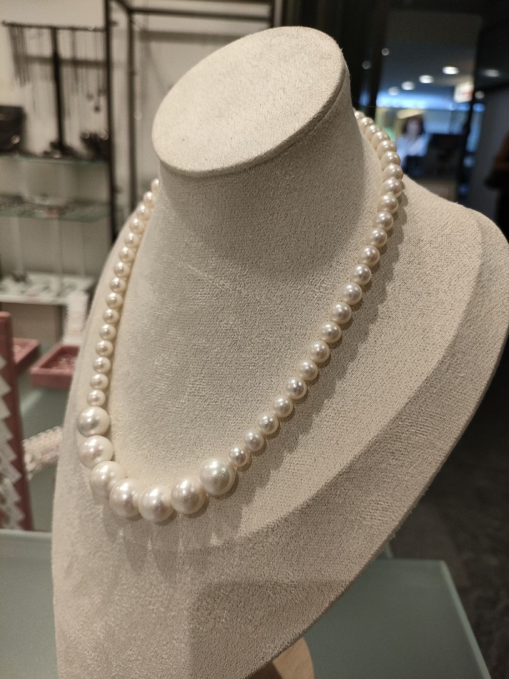 Catenine: Süsswasserperlen Kette AAA Qualität – Nuovo e nell'imballaggio originale da Bern venduto da Lidia.5 2