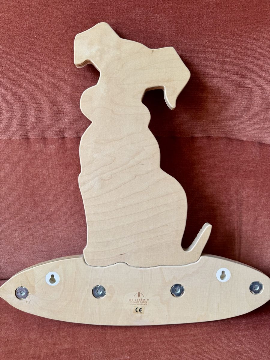 Guardaroba: Weizenkorn Garderobe Holz mit Hund – Nuovo (secondo la descrizione) da Esslingen venduto da Takayama25 1