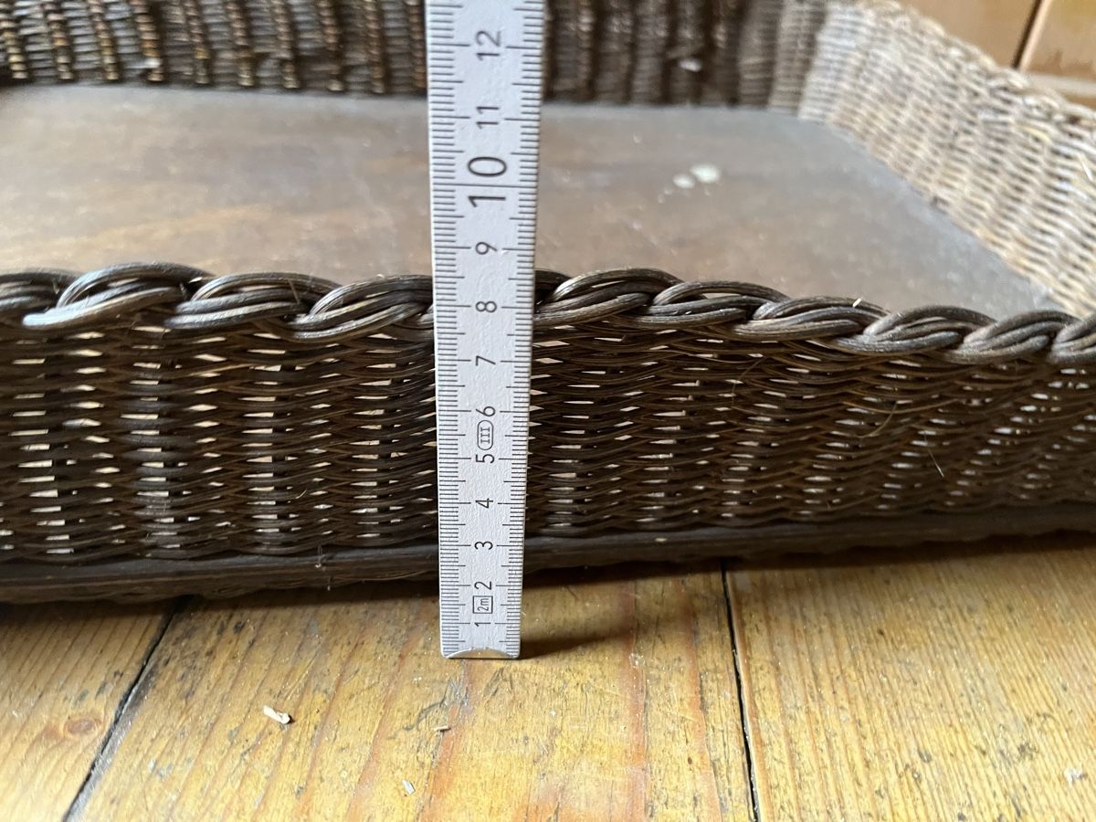 Tablet PC: Wunderschönes Vintage Tablett Rattan – Usato da Escholzmatt venduto da Stern777 1