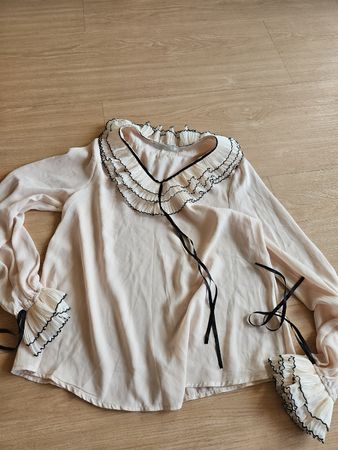 Bluse