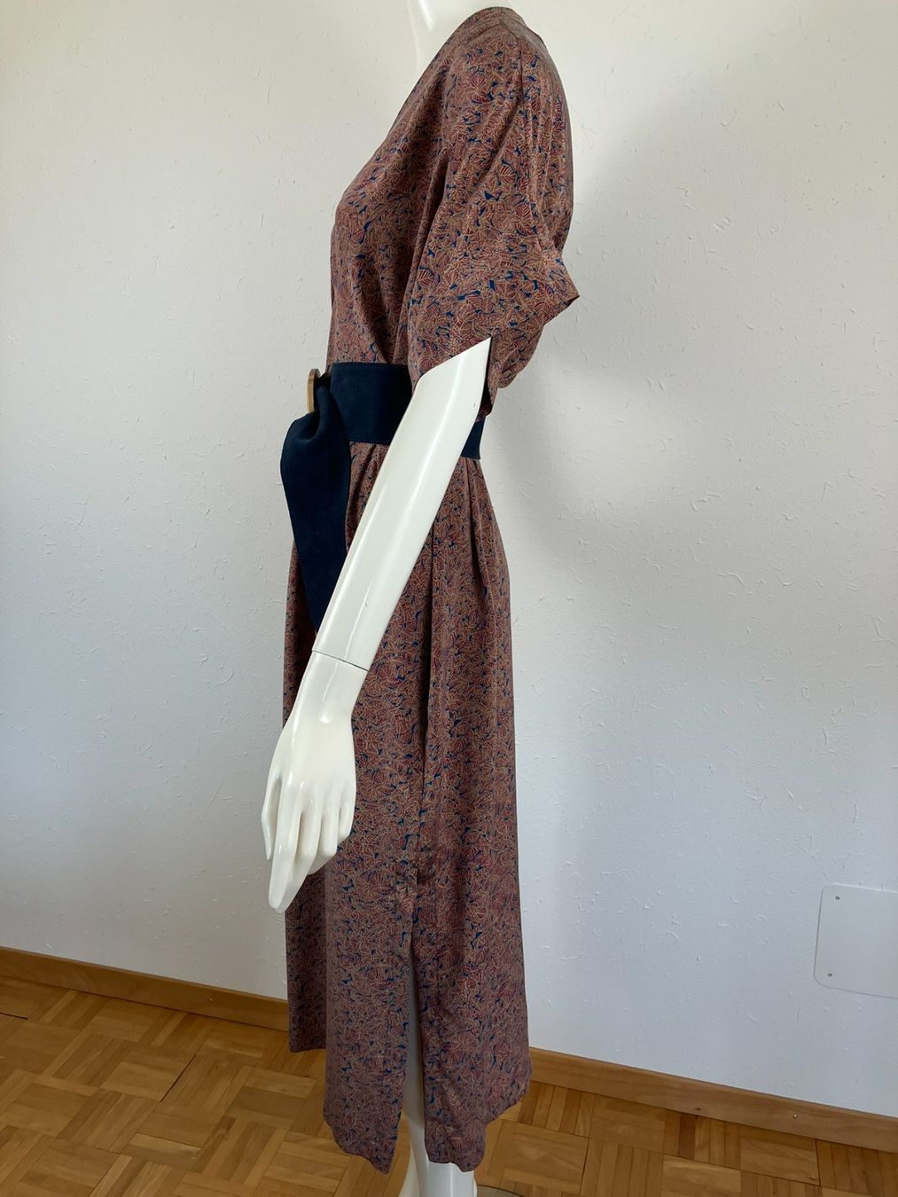 Robes: Frangipanee Seidenkleid Gr.M – D'occasion à Laupen ZH par kar_lfz6 4