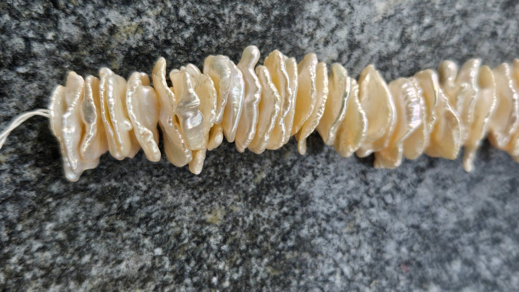 Perle (finte): Keshi Perlen (Cornflakes) – Nuovo e nell'imballaggio originale da Meyriez venduto da Zigzagzug 5