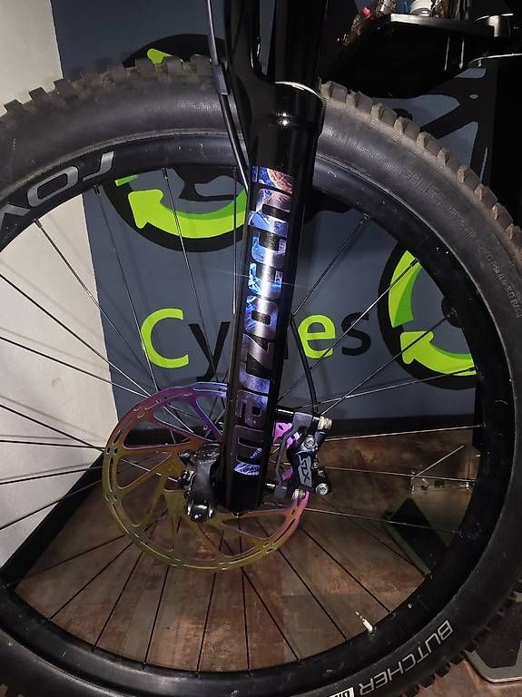 Specialized Biciclette: Specialized Turbo Levo Grösse M E-MTB – Usato da Hunzenschwil venduto da ReCycles1 1