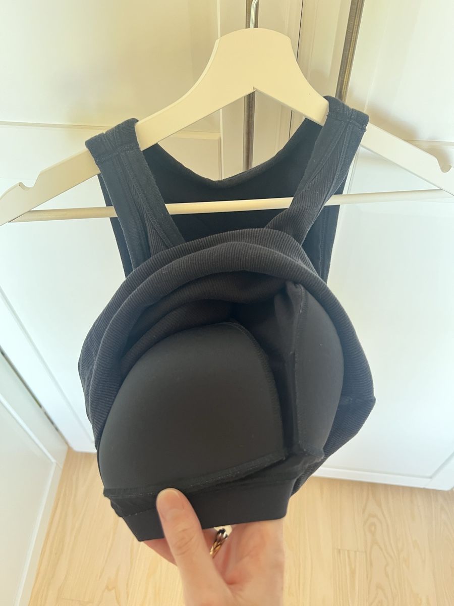 Tops: Top brassière intégrée UNIQLO noir  – Gebraucht aus  von  1