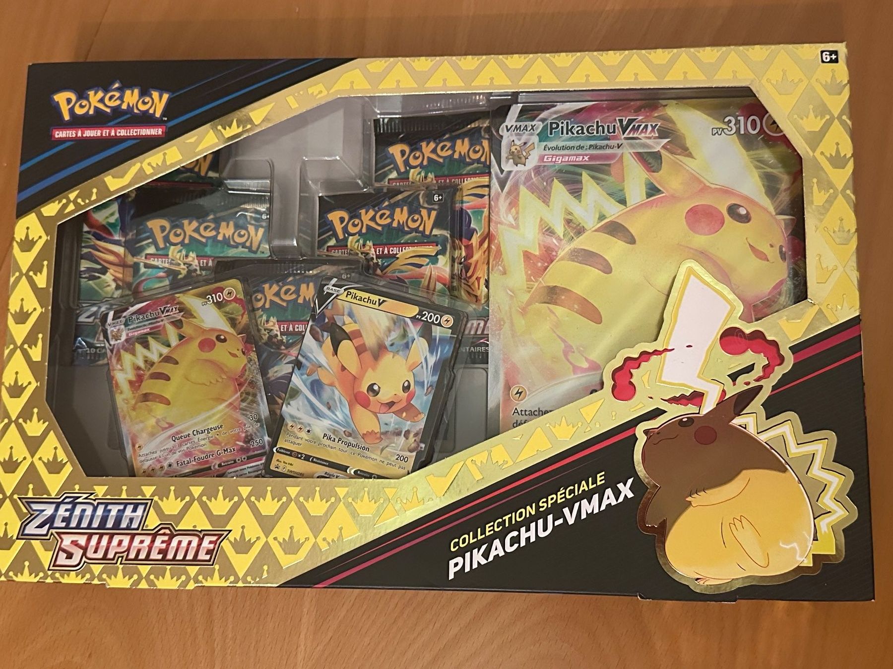 Pokémon Carte collezionabili: Zémith Supreme Collection Spéciale Pikachu-VMax – Nuovo e nell'imballaggio originale da Biel/Bienne venduto da PokeRom
