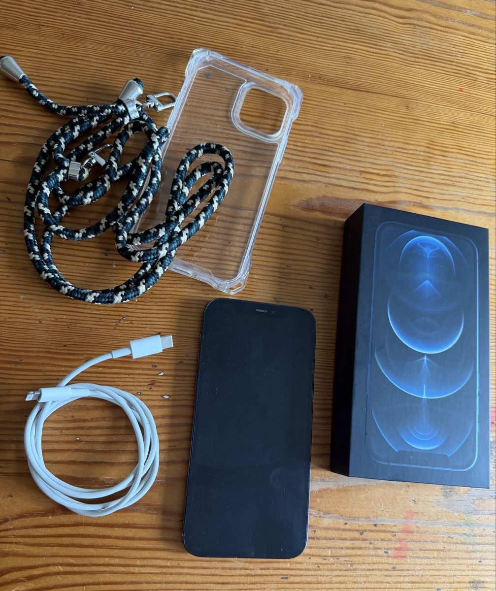 Apple Portables: iPhone 12 Pro 256 GB – D'occasion à Zürich par hei_2jpv 3