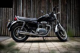 Yamaha XS 650 SE