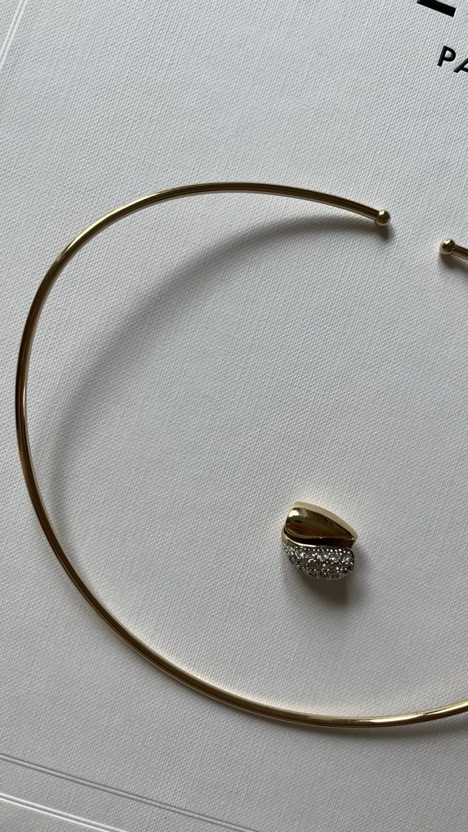 Pierre Lang Colliers: Collier Pierre Lang rigido oro giallo con diamanti e pendent – D'occasion à Lugano par yul_fhg2 5